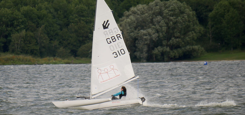 Sailing at Grafham Water